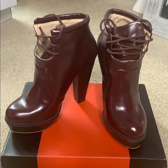 Fun Booties - Picture 3 of 4